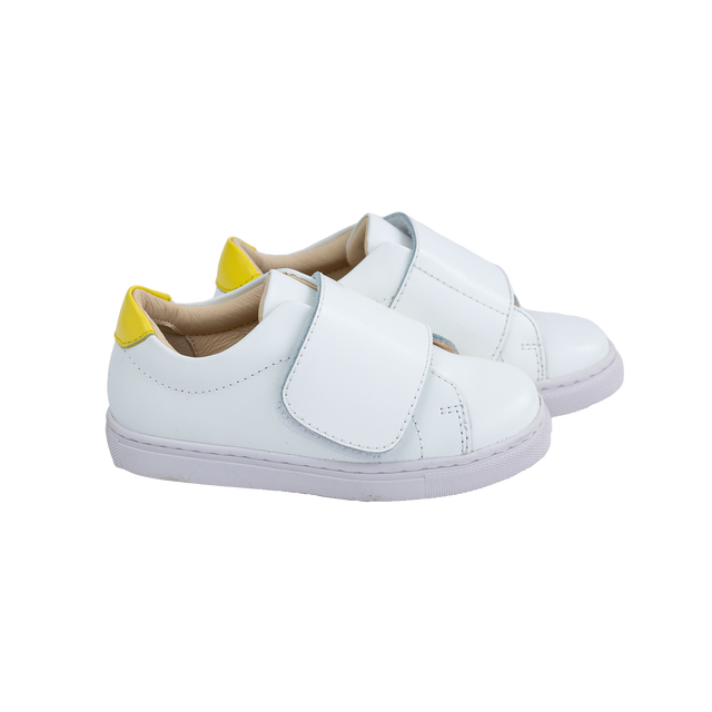 W-Sneakers