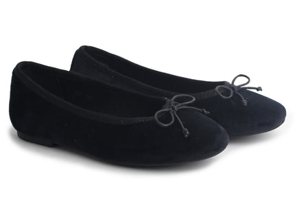 405 - Black Suede