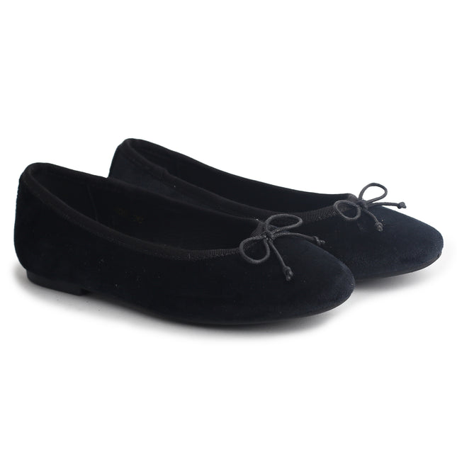405 - Black Suede