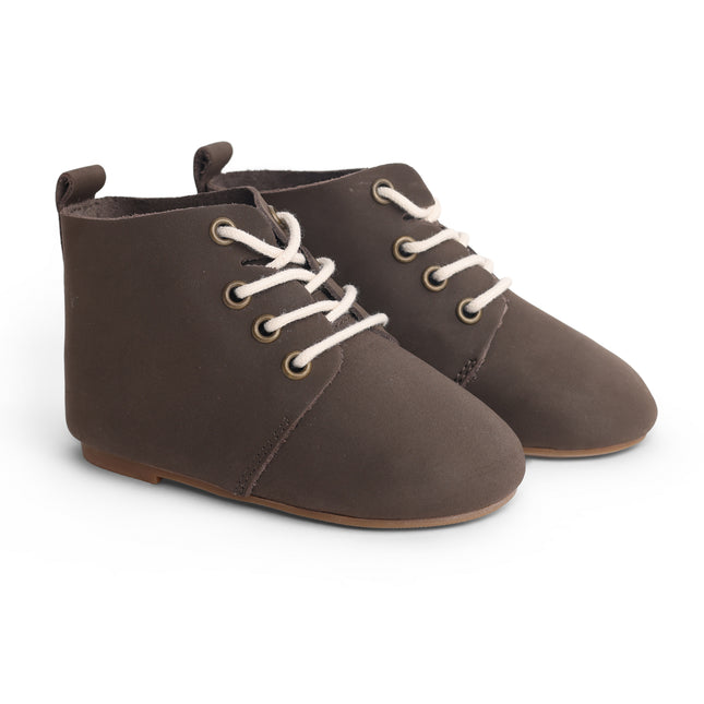 801 - Chocolate Leather High-top Soffee
