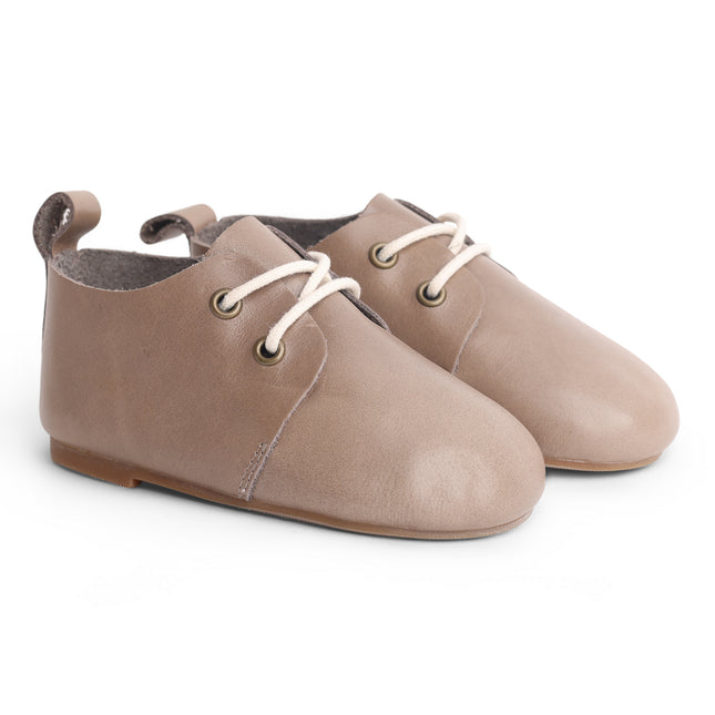 806 - Taupe Low Leather Soffee