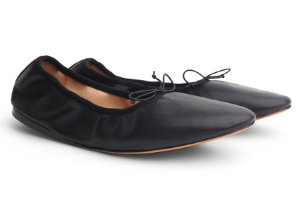 510 - Soft Black Leather