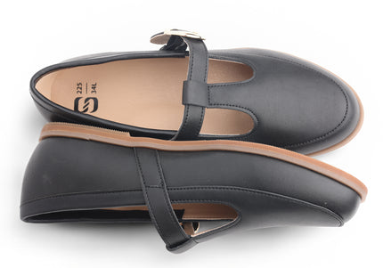 225 - Black Leather T-Strap