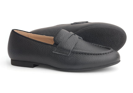 712 - Black Pebbled Loafer