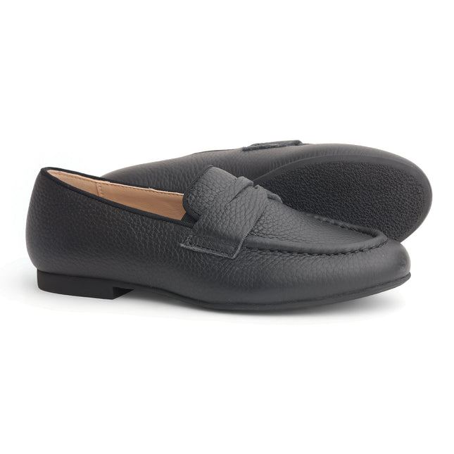 712 - Black Pebbled Loafer