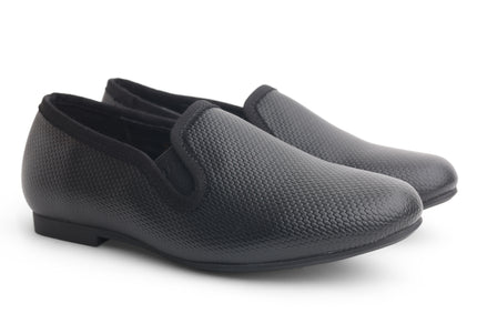 714 - Black Textured Leather