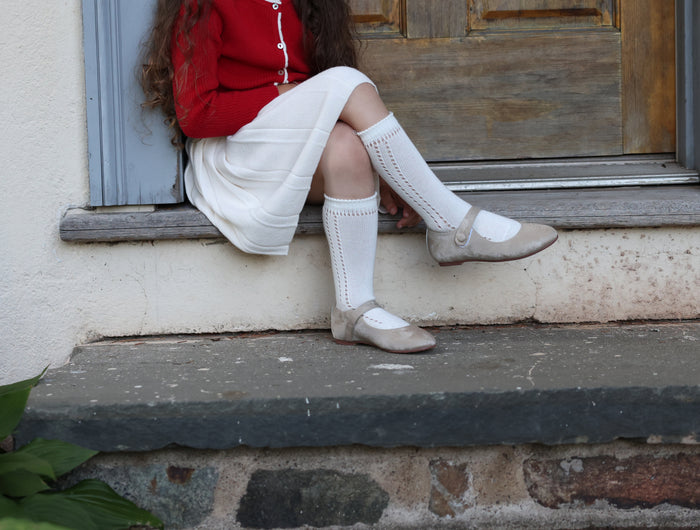 <h4><em><strong><br/><br/>Embrace the art of sophistication</strong></em><br/><br/></h4>