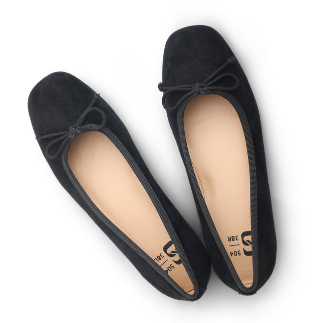 504 - Black Suede