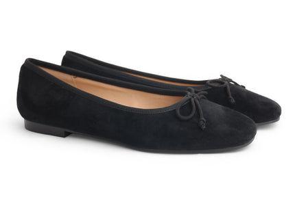 504 - Black Suede