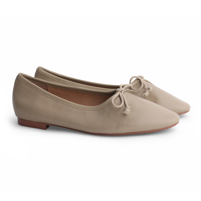 506 - Sand Leather Pointy Flats