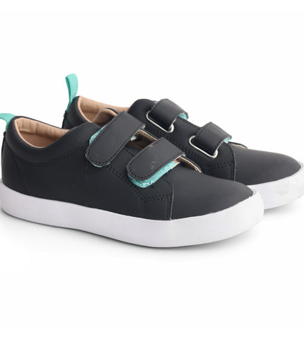 602 - Teel Green Leather Double-Strap Sneaker