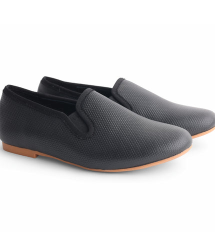 711 - Black Leather Grain Loafer