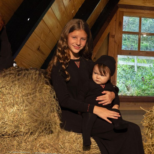 P3- Girls Black Night Robe