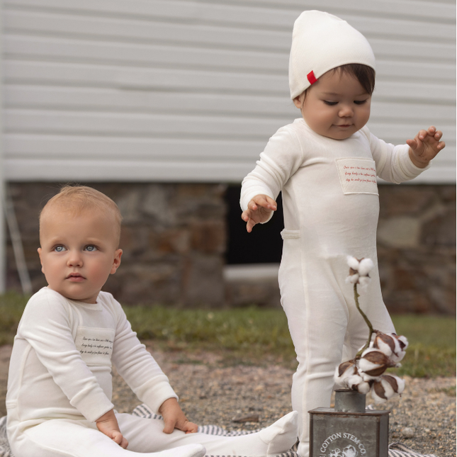 P17- Girls White Velour Pajama Footie