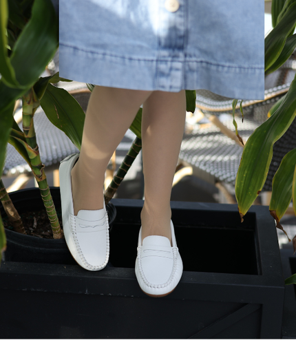 210 - White Leather Loafer