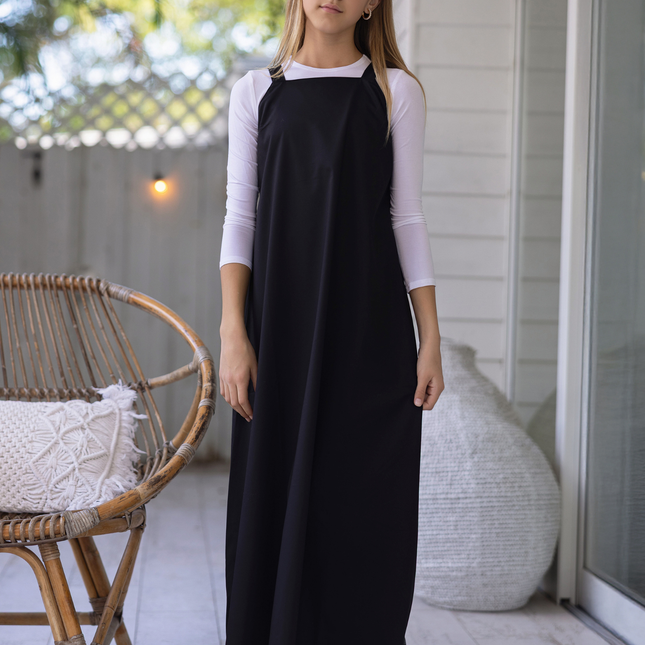 F2 - TEEN BLACK MAXI JUMPER