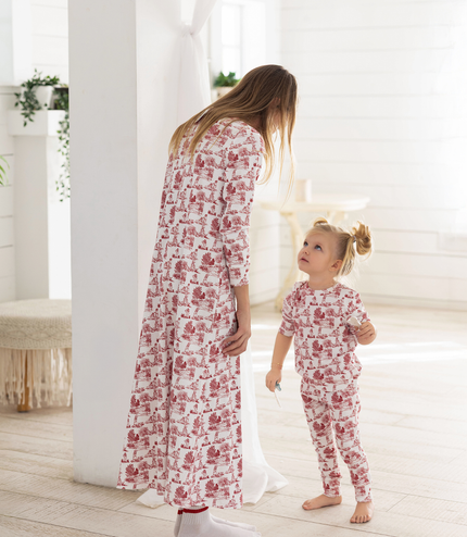 P4 - TEEN RED PLAYFULL TOILE NIGHT ROBE